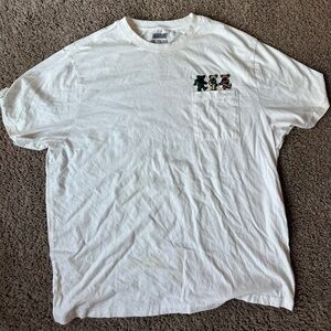 White Grateful Dead shirt